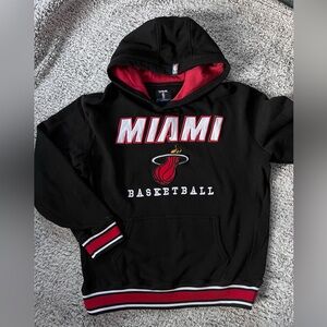 Miami Heat Hoodie Mens Large Black Red Pullover Sweatshirt NBA Embroidered Logo